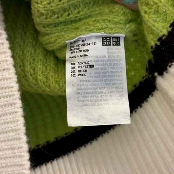 UNIQLO Marni lime green knit pullover sweater vest - Picture 4 of 4